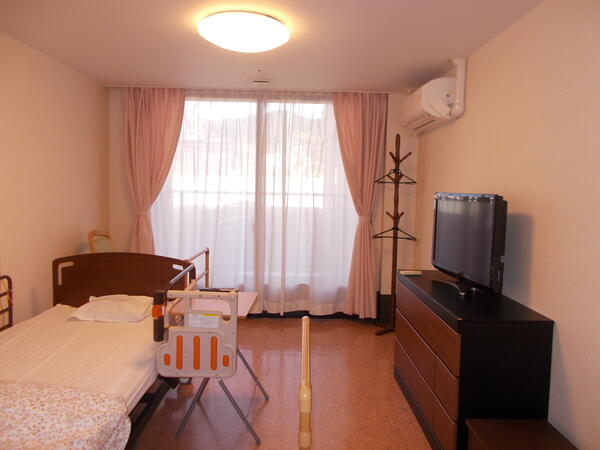 特別養護老人ホーム あおい（常勤）の介護職求人メイン写真3