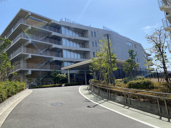 渋谷区つばめの里・本町東高齢者在宅サービスセンター（パート）の送迎ドライバー求人の写真