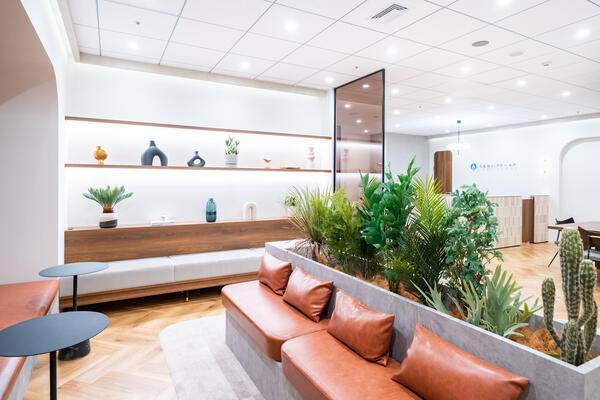 うるおいクリニック新宿院（常勤）の医療事務求人メイン写真5