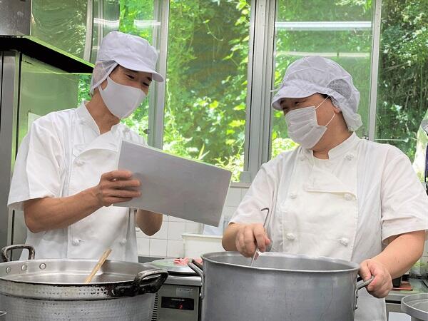 箱根町エリアの福祉施設（厨房/常勤）の調理師/調理員求人メイン写真1