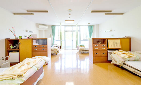 介護老人保健施設 花平ケアセンター（常勤）の准看護師求人の写真