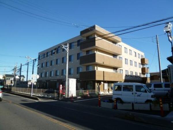 プラチナ・シニアホーム春日部藤の牛島（パート）の准看護師求人の写真