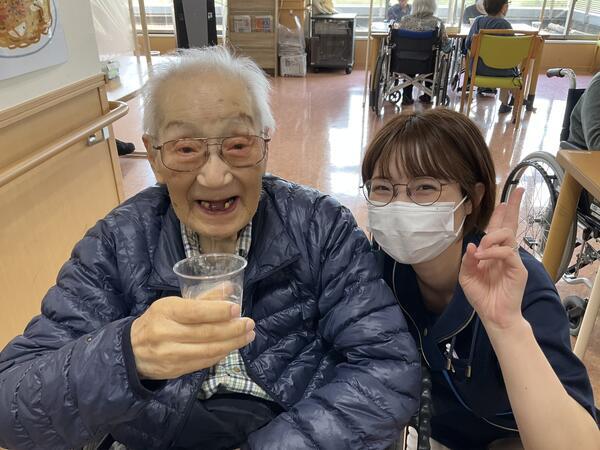 介護老人保健施設 エスポワール成田（デイ入浴パート）の介護職求人メイン写真1