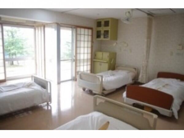 特別養護老人ホームやくらいサンホーム（契約職員/常勤）の介護職求人メイン写真3