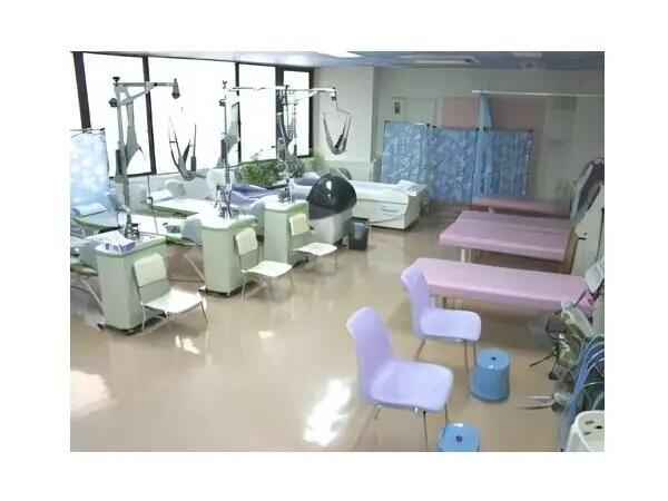 学芸大駅前整形・形成外科（パート）の看護助手求人の写真