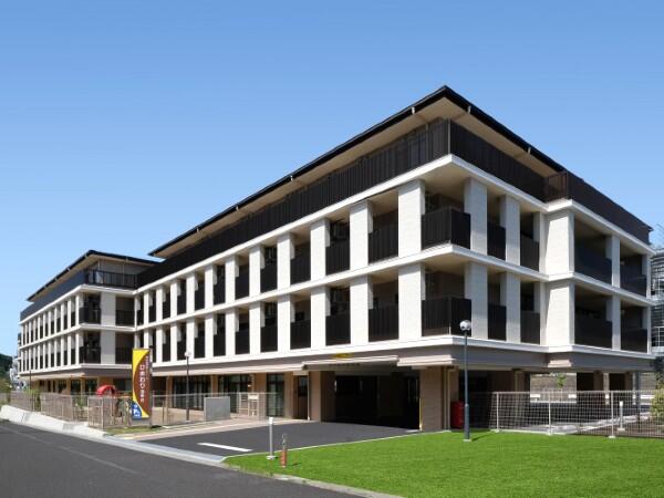 介護老人福祉施設 ひまわり港南台（常勤）の介護職求人の写真