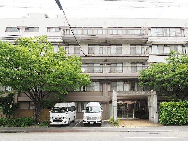 介護老人保健施設 アトレーユうおざき（デイケア/パート）の介護福祉士求人の写真