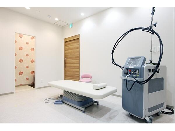 はやし皮フ科クリニック（パート）の准看護師求人メイン写真4