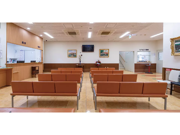 中村整形外科（常勤）の准看護師求人メイン写真2