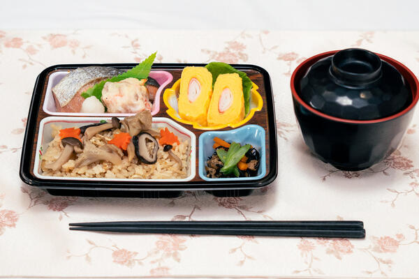 有料老人ホーム　蓮田オークプラザ 駅前温泉館（夜勤専従/パート）の介護職求人サブ写真2