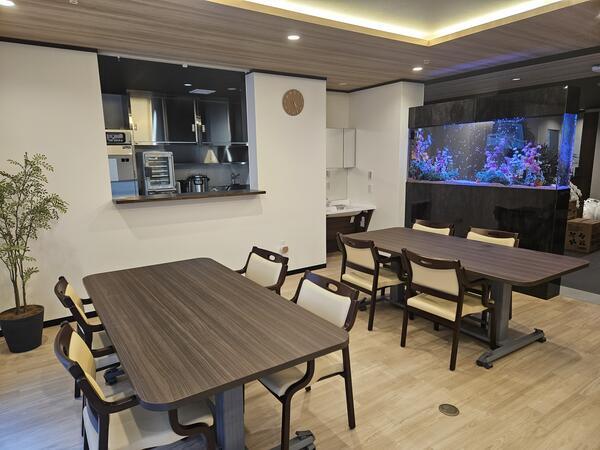 ナーシングホームえがお 横浜泉（非常勤）の看護師求人メイン写真4