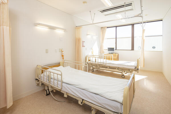 鷲谷記念病院（病棟/常勤）の看護師求人メイン写真2