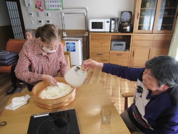 グループホーム 尾久のはらっぱ（常勤）の介護福祉士求人メイン写真5