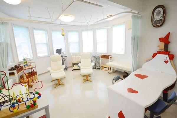 キッズクリニックさの（常勤）の医療事務求人メイン写真2