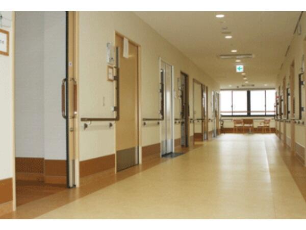 有料老人ホーム 赤いりんご（半日パート）の介護職求人メイン写真3