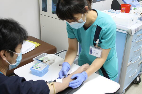 西横浜国際総合病院（パート）の臨床検査技師求人メイン写真2