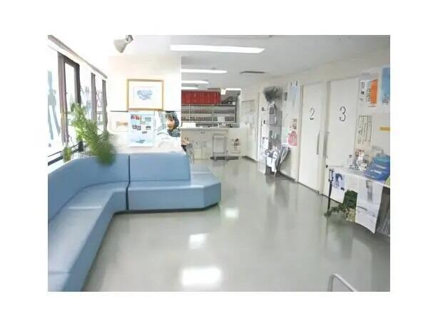 学芸大駅前整形・形成外科（パート）の看護助手求人メイン写真2