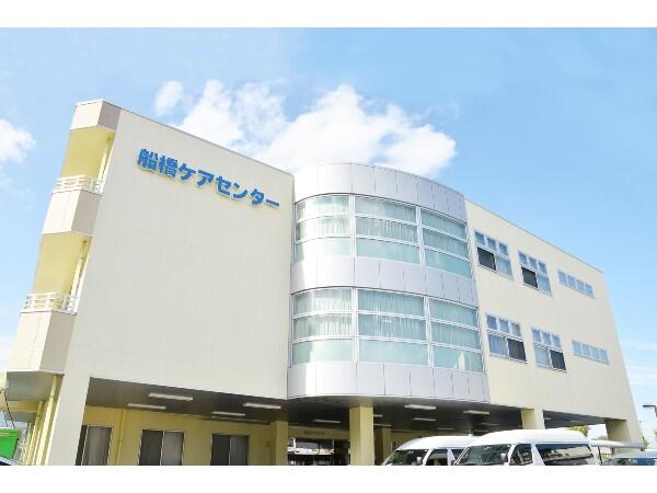 介護老人保健施設 船橋ケアセンター（常勤）の介護福祉士求人メイン写真3