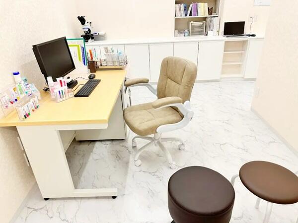 川口駅前タワー皮膚科（常勤）の看護師求人メイン写真3