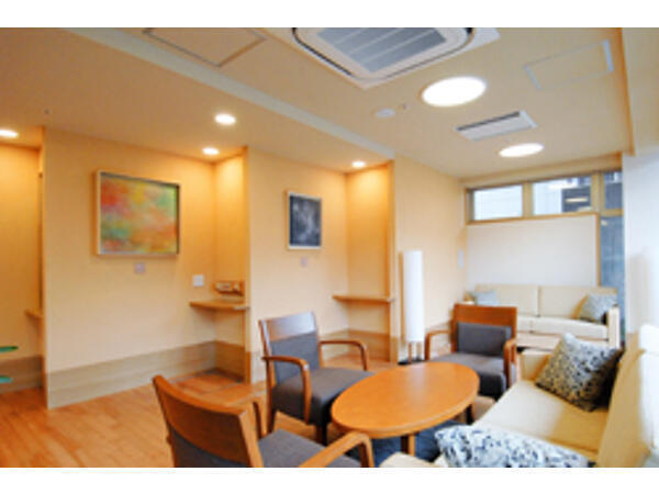 介護付き有料老人ホーム リブインさくら（パート）の介護福祉士求人メイン写真2