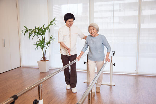 グッドタイム リビング 千葉みなと/駅前通（夜勤専従/パート）の介護職求人サブ写真1