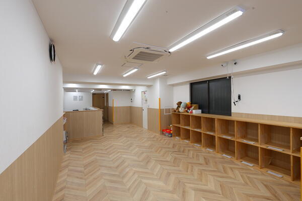 児童発達支援・放課後等デイサービススマイル夕陽丘店（パート）の言語聴覚士求人の写真