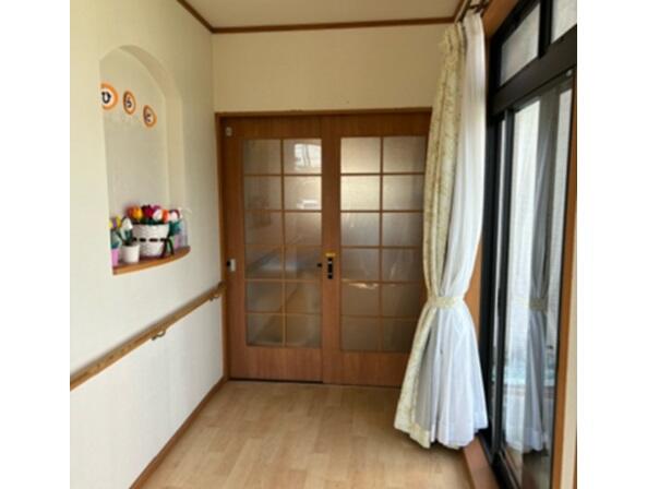 グループホームつつじの丘（常勤）の介護福祉士求人メイン写真2