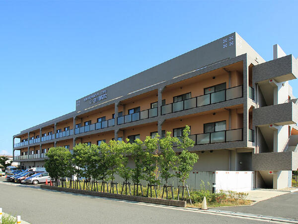 医療法人仁悠会　吉川病院（常勤）の看護助手求人の写真