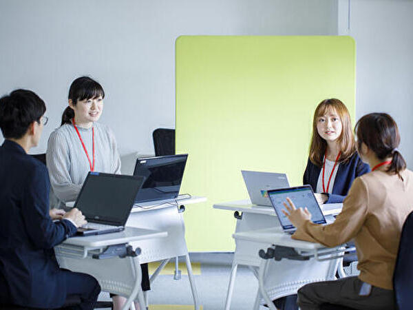 就労移行支援 ヴィストジョブズ富山駅前（職業指導員/常勤）の支援員求人の写真