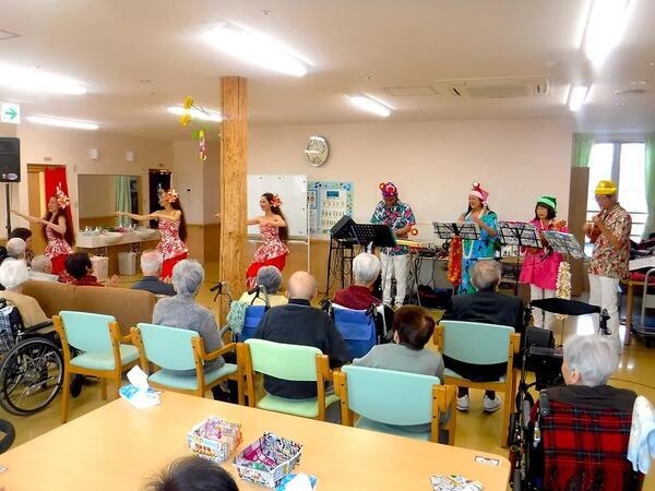 有料老人ホーム　ラウレアハレ（常勤）の介護福祉士求人の写真