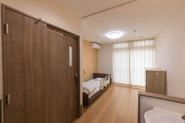 特別養護老人ホーム秋桜の郷（パート）の介護福祉士求人メイン写真4