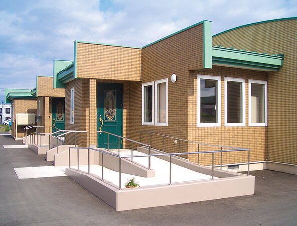 愛の家グループホーム 帯広共栄（正社員）の介護福祉士求人メイン写真2