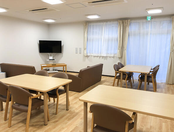 愛の家グループホーム いわき若葉台（正社員）の介護職求人メイン写真3