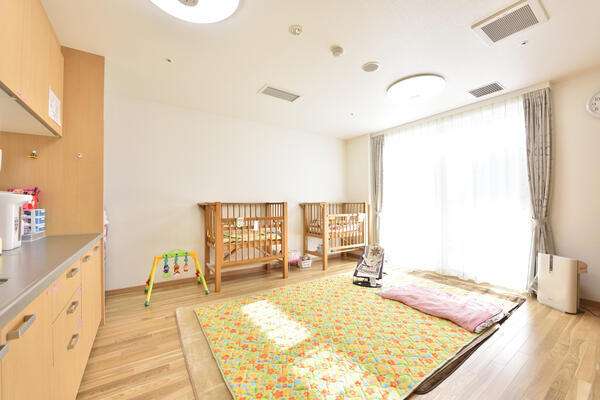 札幌乳児院（契約職員/常勤）の保育士求人の写真