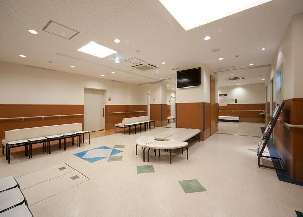 府中病院（常勤）の看護助手求人の写真