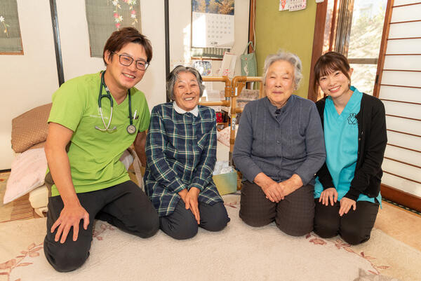 ファミリークリニック草加（医療相談員/常勤）の社会福祉士求人メイン写真1