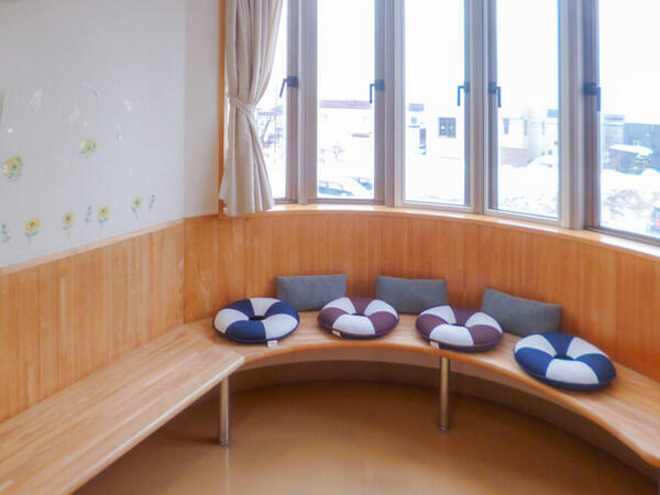 愛の家グループホーム 札幌福住（契約社員）の介護福祉士求人メイン写真4