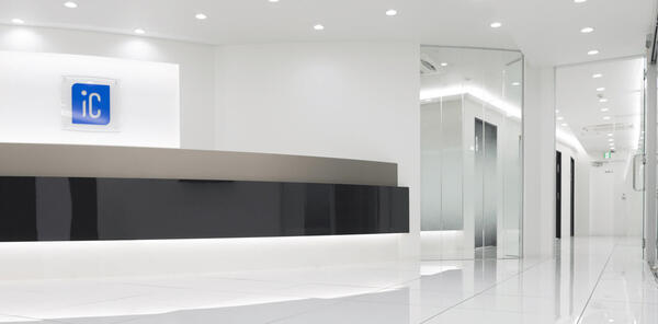 アイシークリニック 新宿院(常勤)の看護師求人サブ写真1