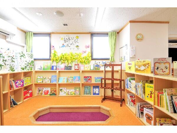 おきなわ地球こども園（契約職員）の保育士求人メイン写真4