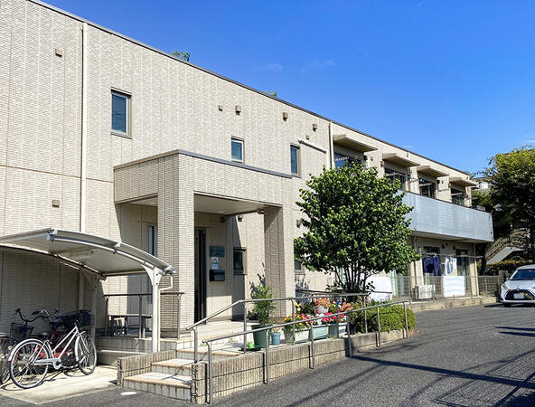 愛の家グループホーム 小平仲町（正社員）の介護職求人メイン写真2