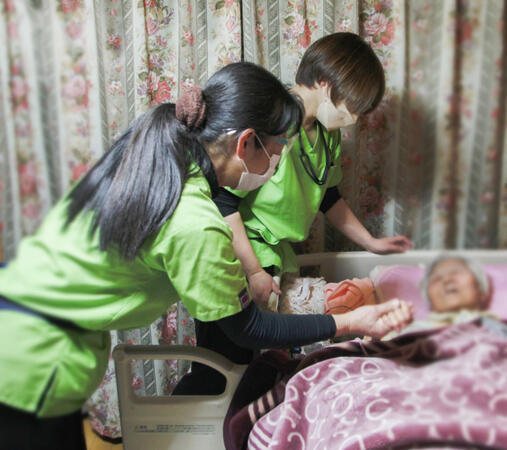 ケアステップエール（常勤）の介護福祉士求人メイン写真3