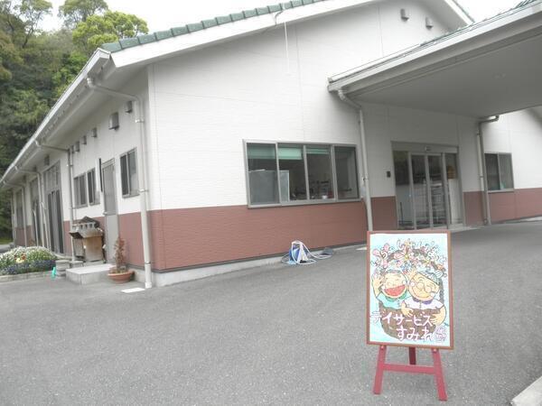 特別養護老人ホーム すみれ園（常勤）の看護師求人メイン写真2