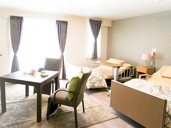 ナーシングホーム レイ クラディア（パート）の介護福祉士求人メイン写真2