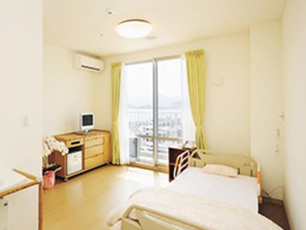 住宅型有料老人ホーム マリンビュー長崎館（常勤）の介護福祉士求人メイン写真2