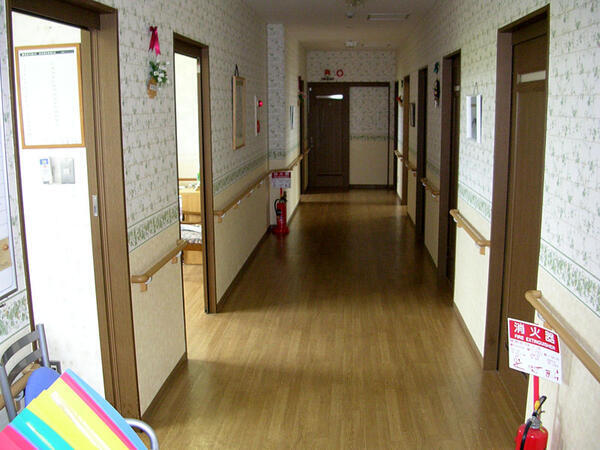 シルバーホームほほえみ（常勤）の介護職求人メイン写真4