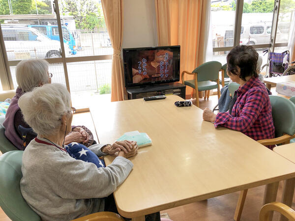 愛の家グループホーム 調布国領町（正社員）の介護職求人の写真