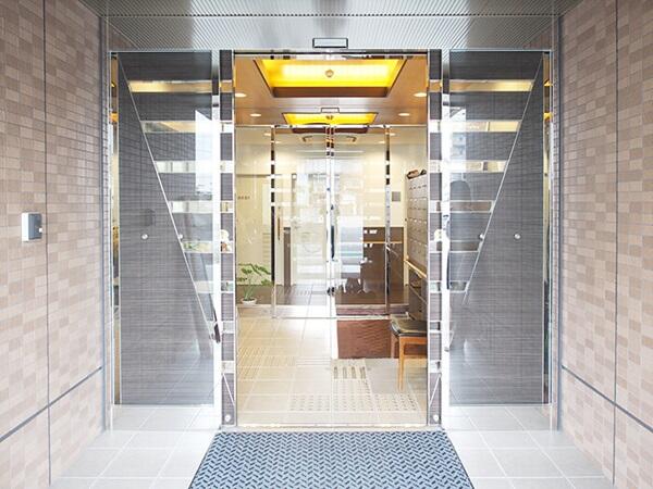 有料老人ホームゆくりあ守口（日勤パート）の介護職求人メイン写真2