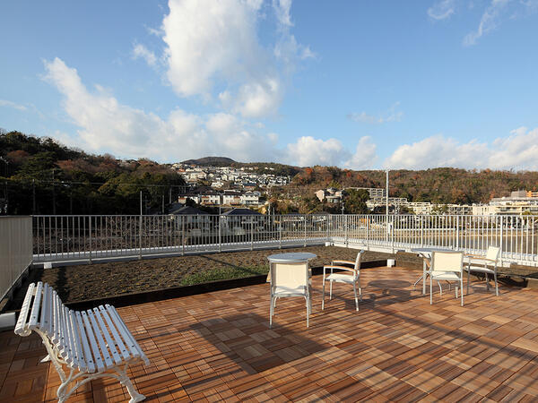 介護付有料老人ホーム チャームスイート宝塚売布（週休3日も選択OK/正社員）の介護職求人メイン写真5