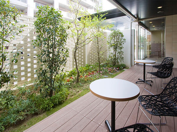 介護付有料老人ホーム チャームヒルズ豊中旭ヶ丘（常勤）の介護福祉士求人メイン写真3