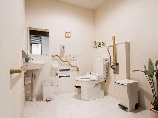 介護付有料老人ホーム チャームヒルズ豊中旭ヶ丘（常勤）の介護福祉士求人メイン写真4